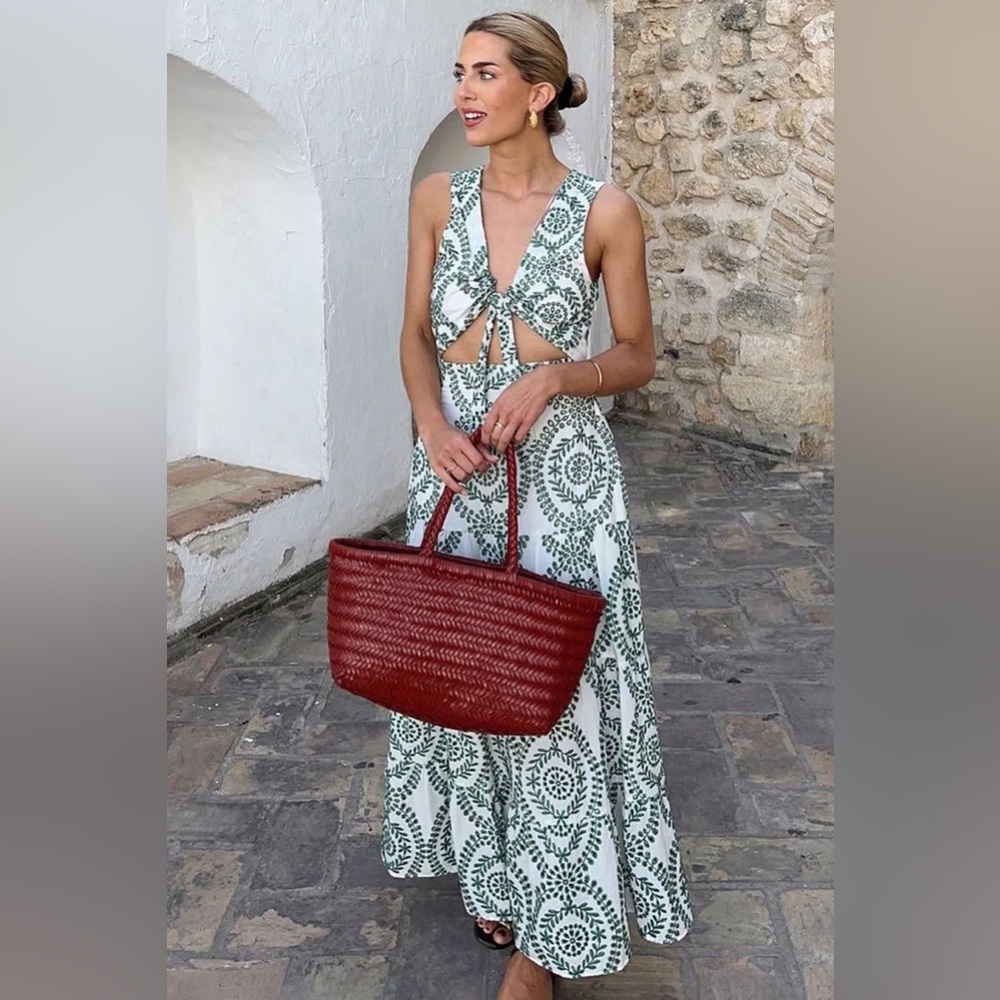 Zara Green and White Midi Dress